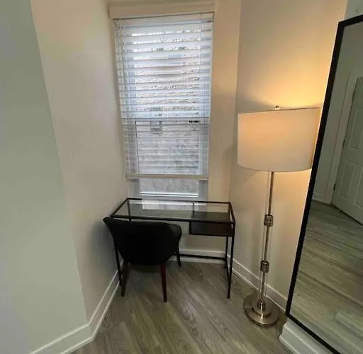 Lovely 3-bedroom In Bronzeville *